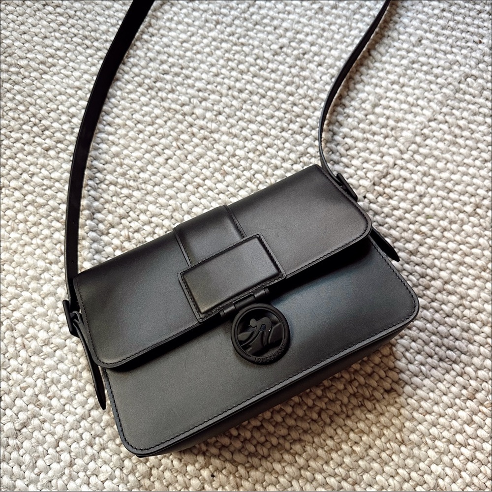 RARE LIKE NEW Longchamp Box-Trot M Crossbody Bag
